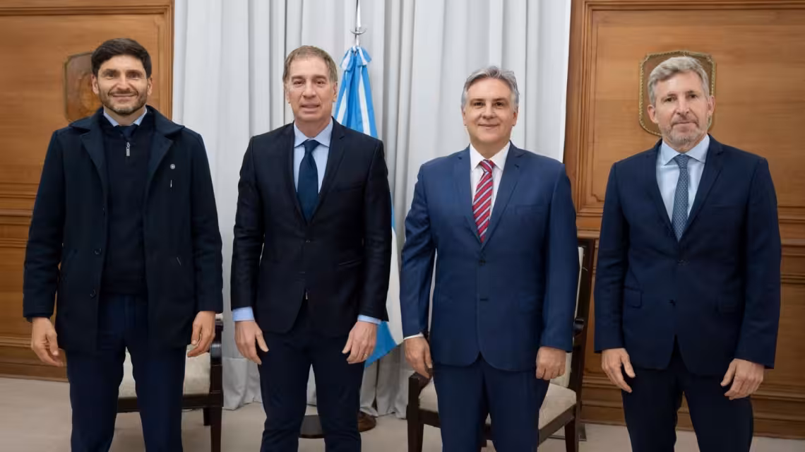 Casa Rosada negoció con la Región Centro por energía, rutas y reformas