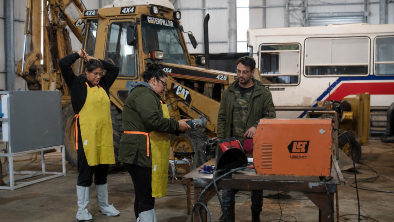 Provincia sigue fortaleciendo la formación de mano de obra calificada