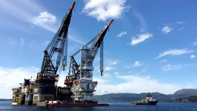 La paradoja noruega: el país que vive del petróleo y consume cada vez menos crudo